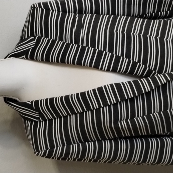 Tommy Hilfiger Blazer Size 10 Black White Stripe NWT - Picture 2 of 12